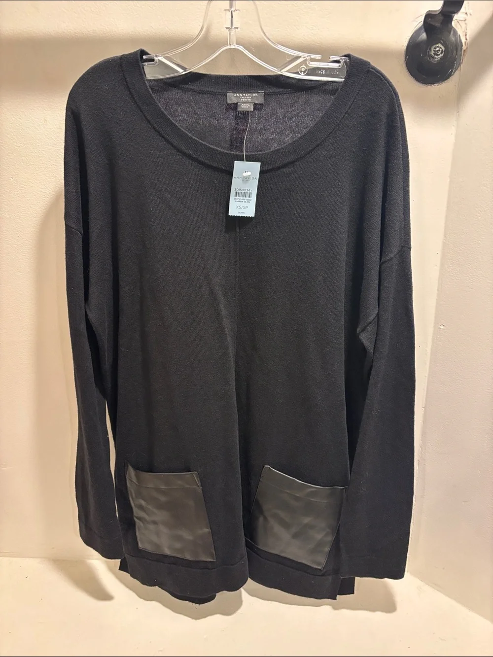 Ann Taylor Factory Petite Black Crew Neck Sweater Top